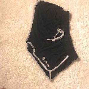 These are great athletic shorts! Perfect for the summer!